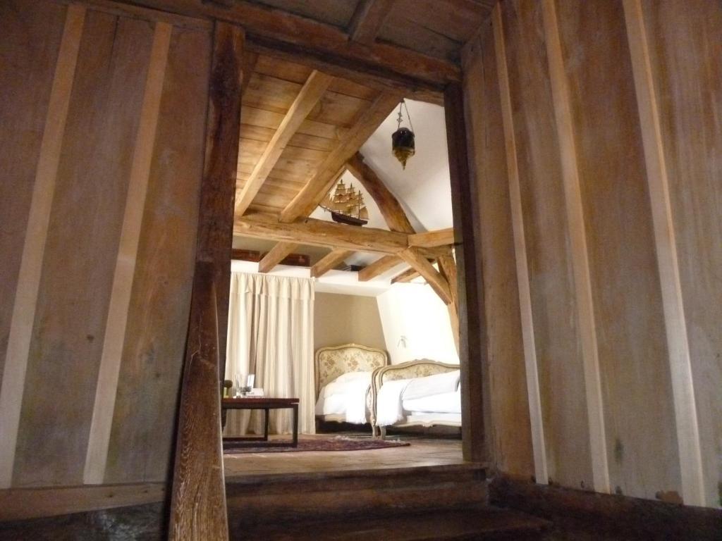 Manoir De Boisairault Bed & Breakfast Le Coudray-Macouard Oda fotoğraf